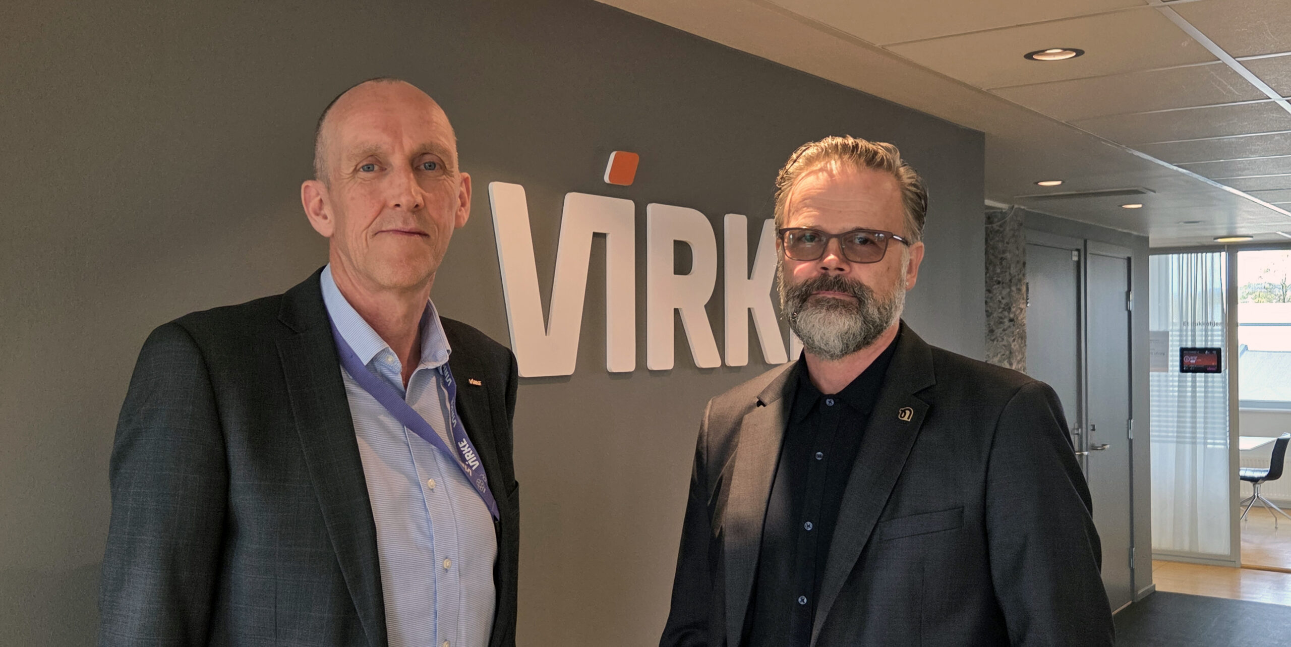 Torgeir Kroken, leder av Virkes forhandlingsdelegasjon (t.v.) og Eirik Bornø, leder av YS' forhandlingsdelegasjon. Foto: Terje Bergersen/Negotia